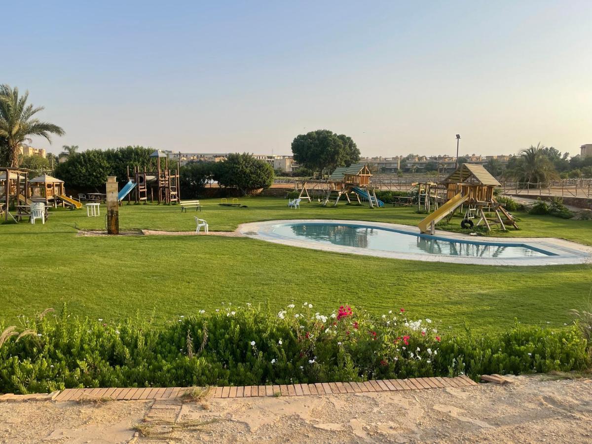 עיין סוחנה A Sea View Spacious Cheering 5 Bedroom Villa Ain Sokhna "Ain Bay" فيلا كاملة للإيجار قرية العين باي מראה חיצוני תמונה