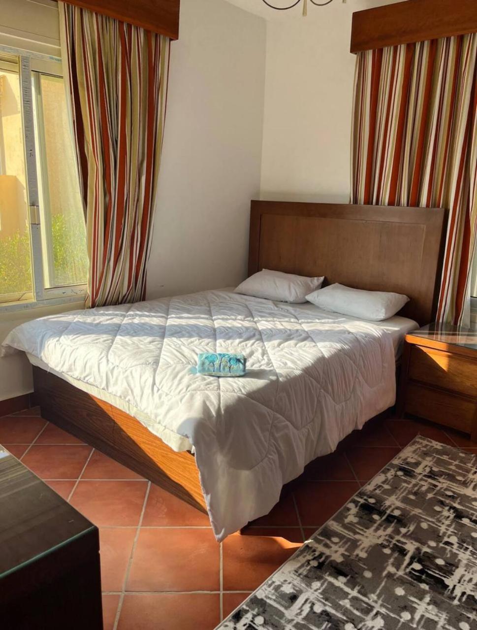 עיין סוחנה A Sea View Spacious Cheering 5 Bedroom Villa Ain Sokhna "Ain Bay" فيلا كاملة للإيجار قرية العين باي מראה חיצוני תמונה