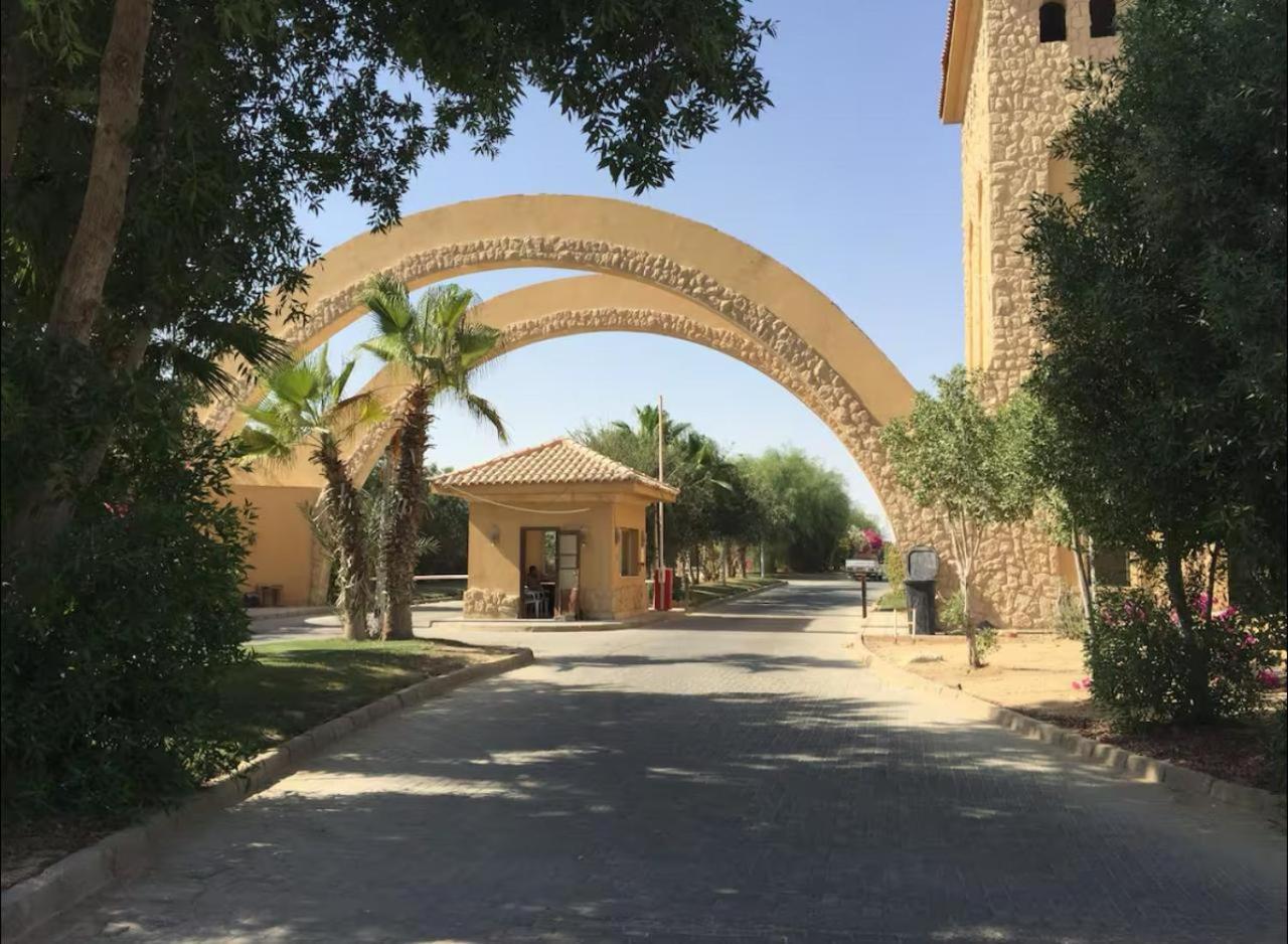 עיין סוחנה A Sea View Spacious Cheering 5 Bedroom Villa Ain Sokhna "Ain Bay" فيلا كاملة للإيجار قرية العين باي מראה חיצוני תמונה