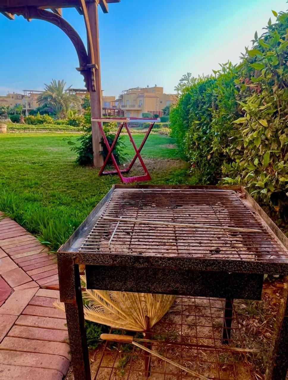 עיין סוחנה A Sea View Spacious Cheering 5 Bedroom Villa Ain Sokhna "Ain Bay" فيلا كاملة للإيجار قرية العين باي מראה חיצוני תמונה