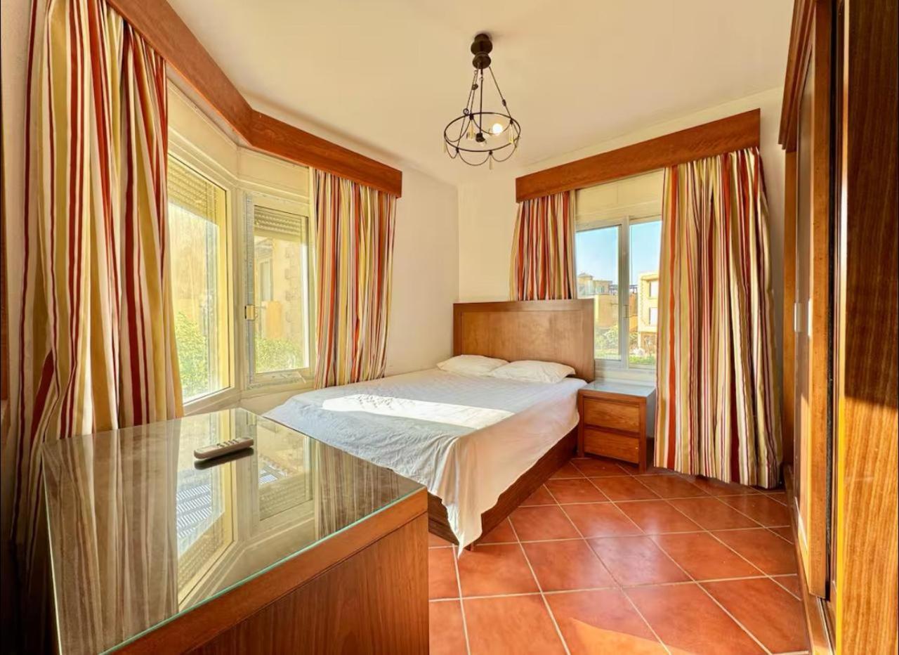 עיין סוחנה A Sea View Spacious Cheering 5 Bedroom Villa Ain Sokhna "Ain Bay" فيلا كاملة للإيجار قرية العين باي מראה חיצוני תמונה