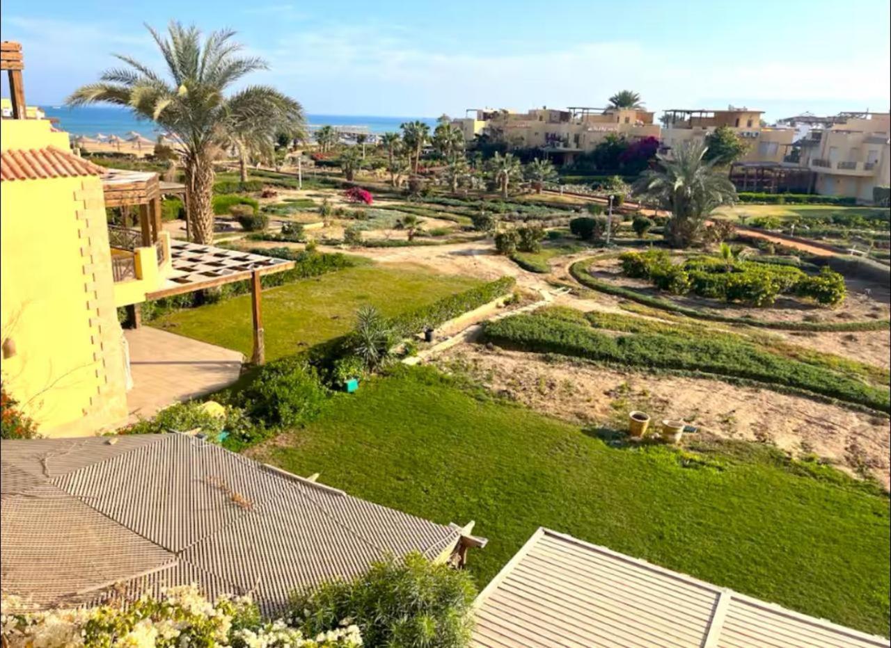 עיין סוחנה A Sea View Spacious Cheering 5 Bedroom Villa Ain Sokhna "Ain Bay" فيلا كاملة للإيجار قرية العين باي מראה חיצוני תמונה