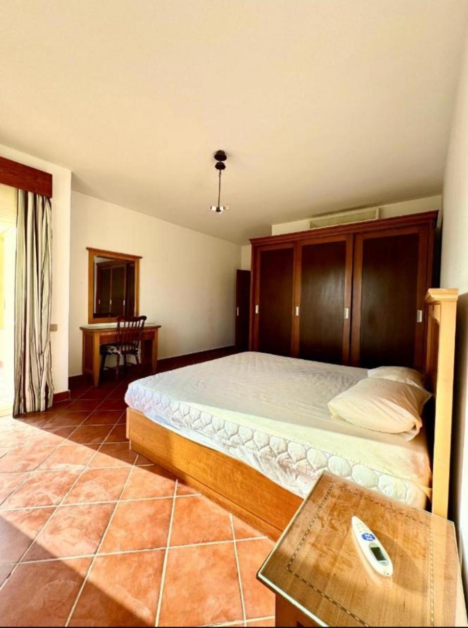 עיין סוחנה A Sea View Spacious Cheering 5 Bedroom Villa Ain Sokhna "Ain Bay" فيلا كاملة للإيجار قرية العين باي מראה חיצוני תמונה